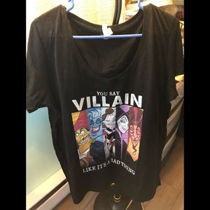 NWOT 2X Black Tee with the Disney Villains
